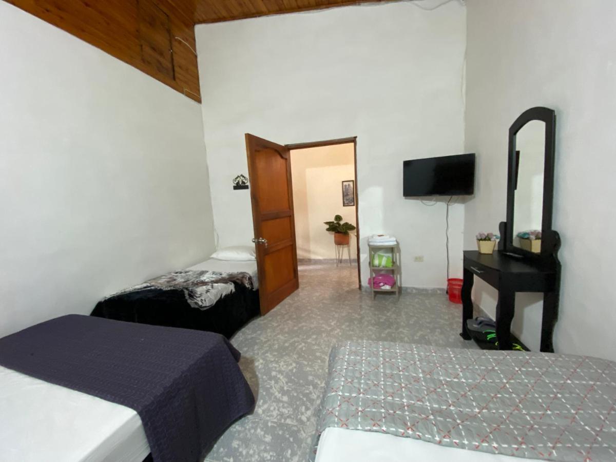 خاردين A&D Guadalupe Apartahotel المظهر الخارجي الصورة